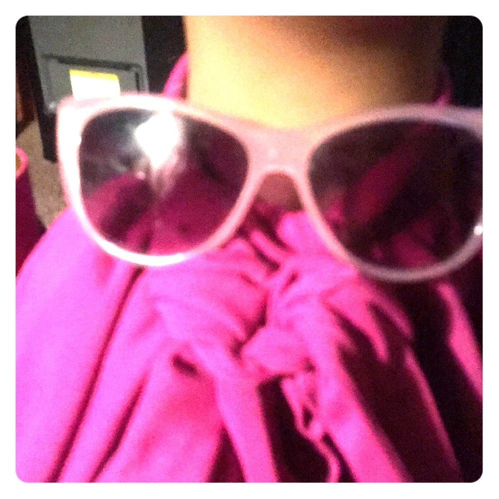 Posh pretty pink fashionable sun shades